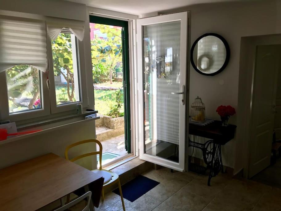 Apartma Garden Cozy